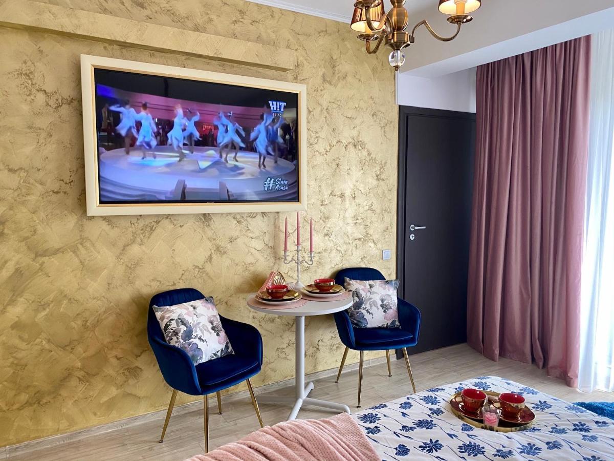 Bucharest Mall Studio Luaran gambar
